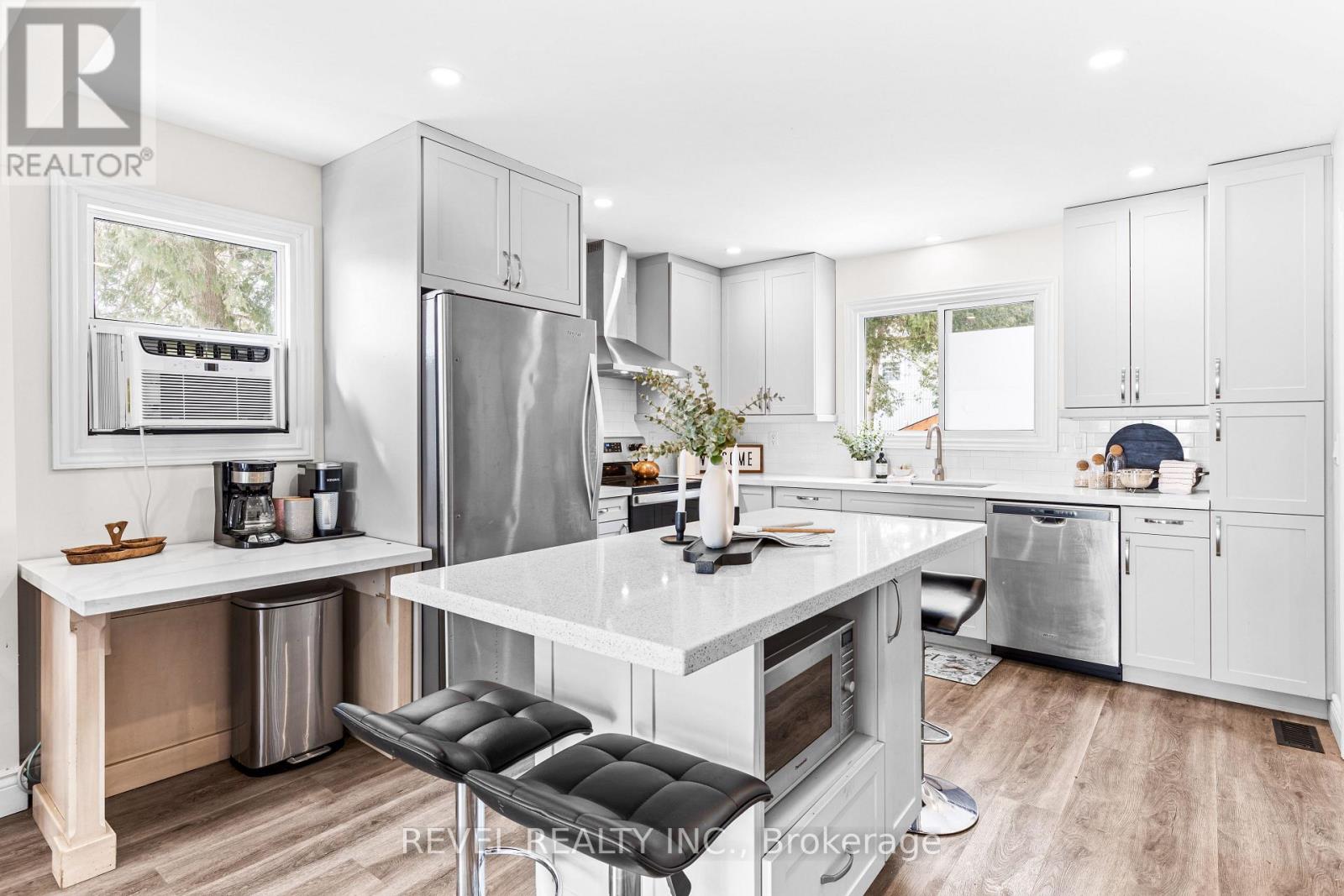 65 Druan Drive, Kawartha Lakes, Ontario  L0C 1G0 - Photo 6 - X12042474