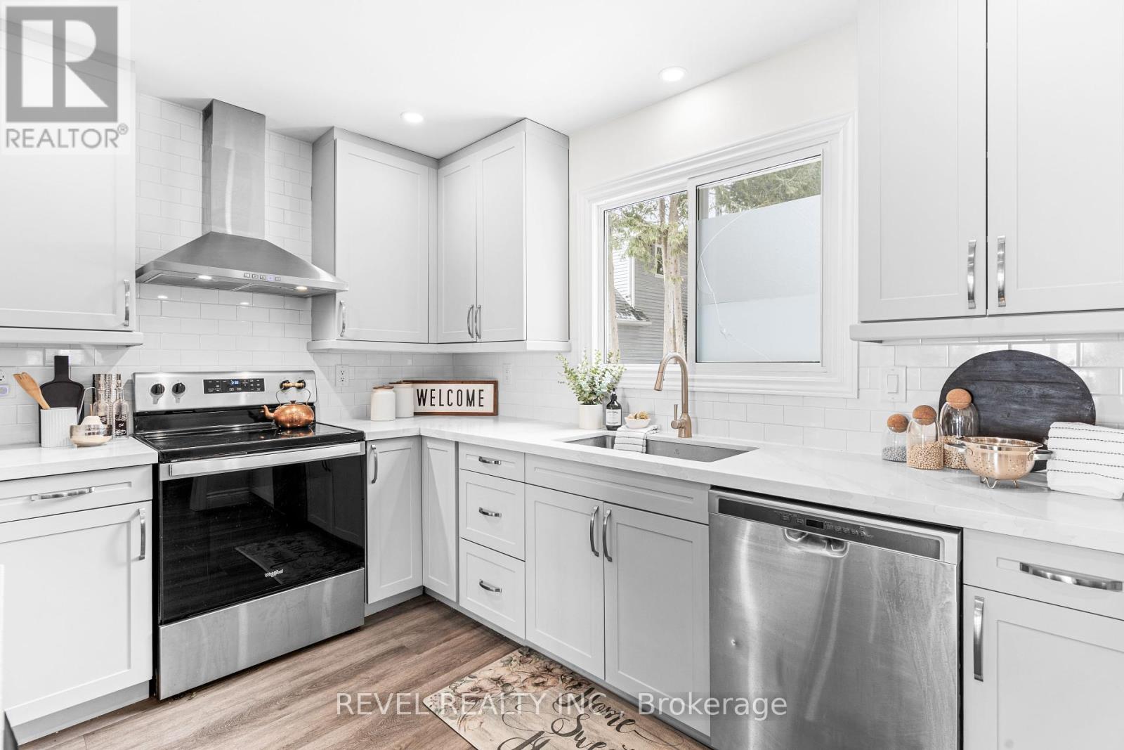 65 Druan Drive, Kawartha Lakes, Ontario  L0C 1G0 - Photo 7 - X12042474