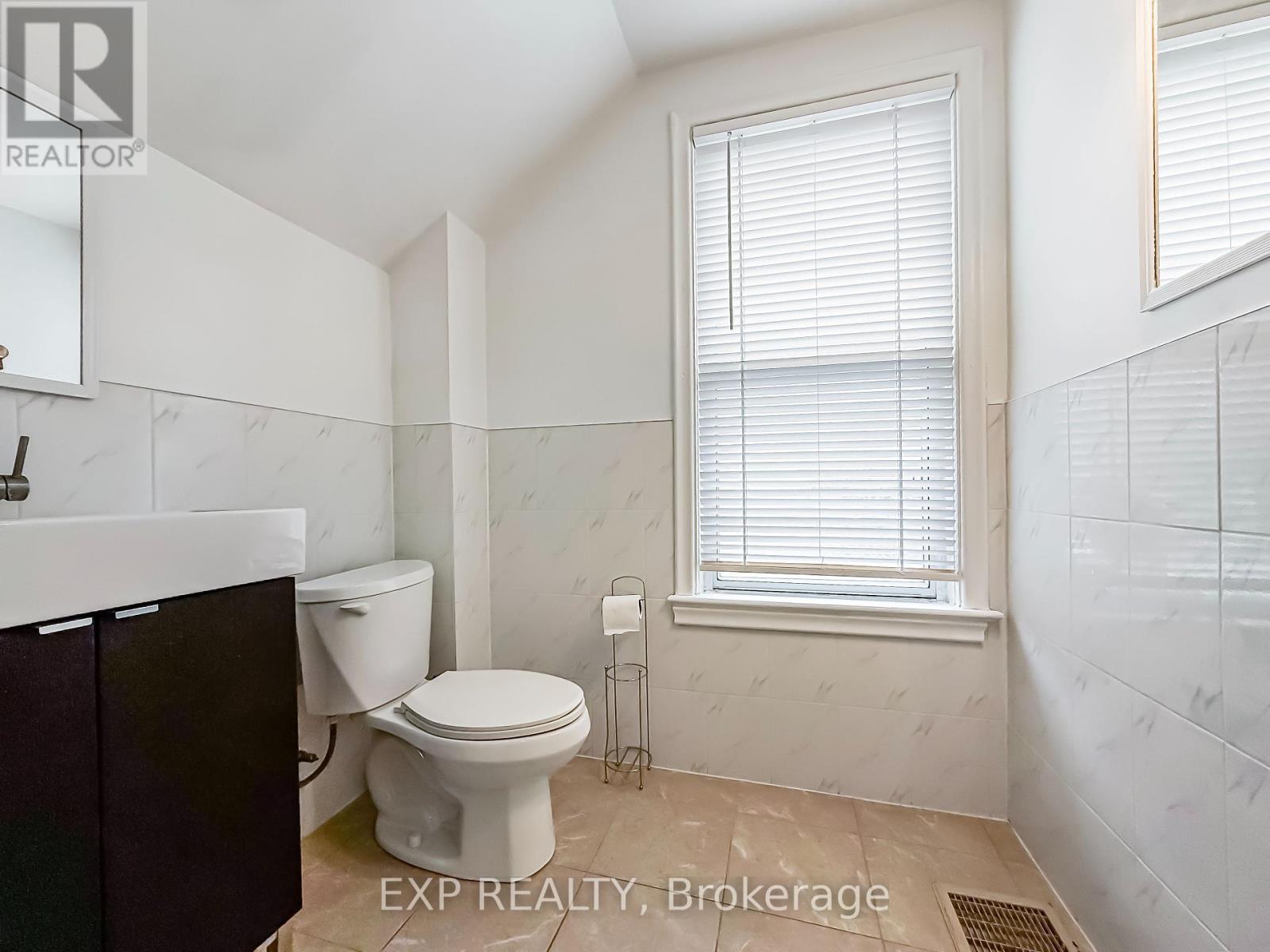 Upper - 283 Main Street N, Markham, Ontario  L3R 7S3 - Photo 10 - N12076970