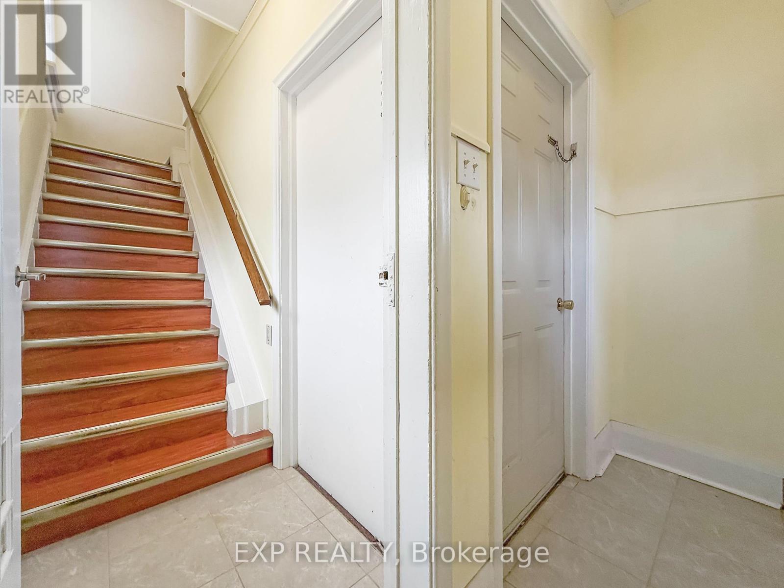 Upper - 283 Main Street N, Markham, Ontario  L3R 7S3 - Photo 15 - N12076970