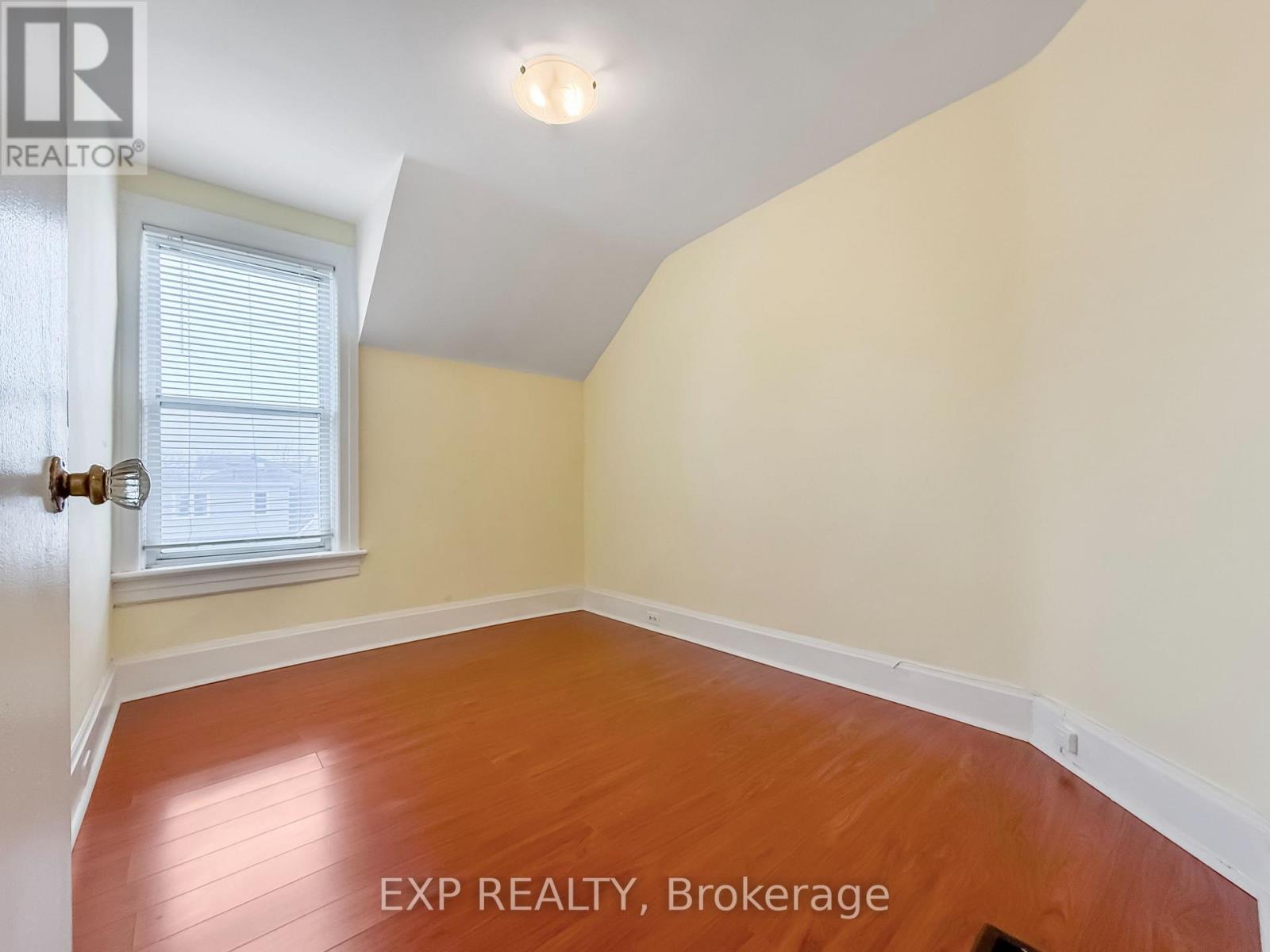 Upper - 283 Main Street N, Markham, Ontario  L3R 7S3 - Photo 5 - N12076970