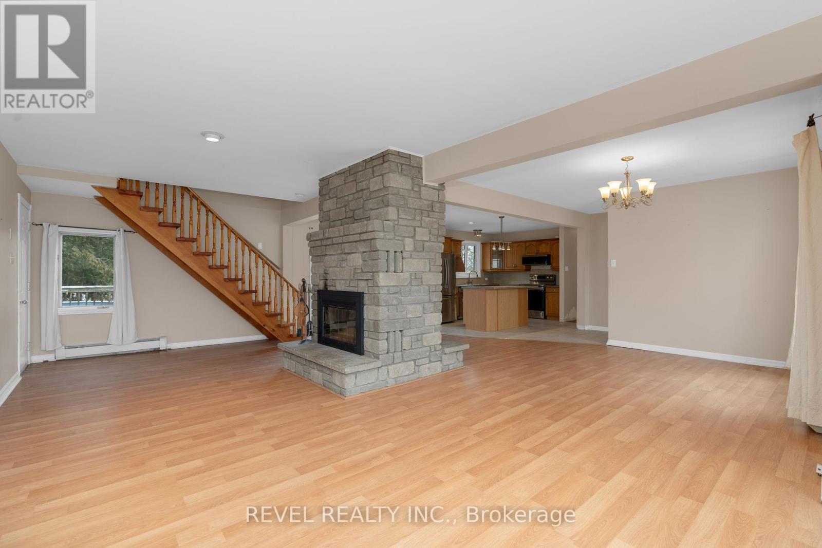 23 Greengables Drive, Oro-Medonte, Ontario  L0L 1T0 - Photo 11 - S12076871