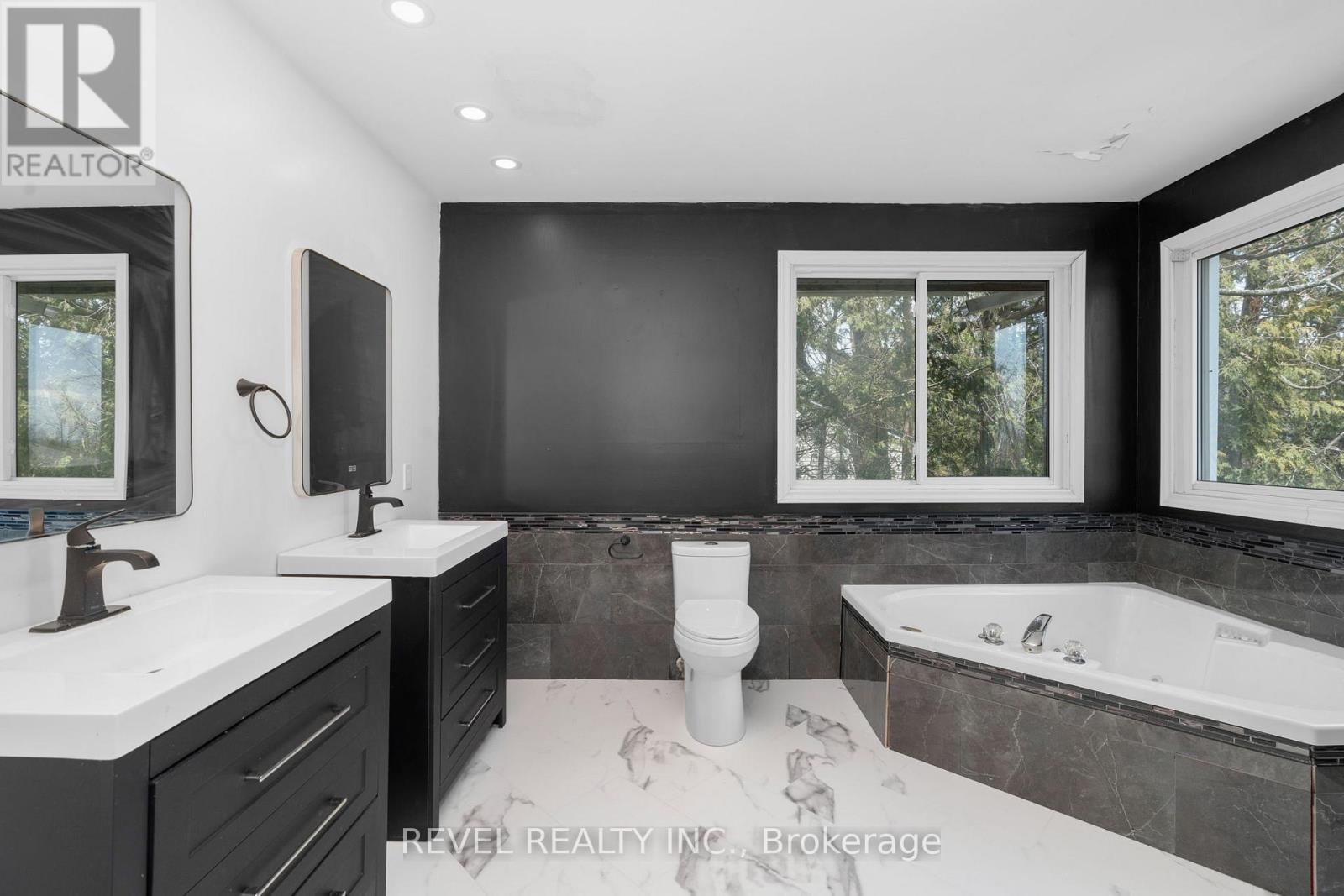 23 Greengables Drive, Oro-Medonte, Ontario  L0L 1T0 - Photo 20 - S12076871