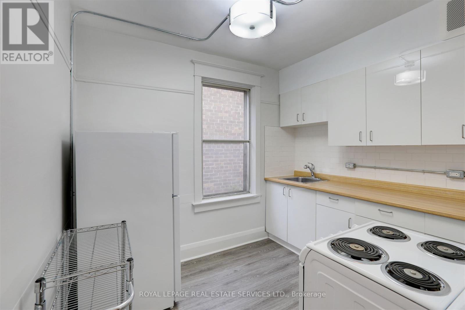 1639 St Clair Avenue W, Toronto, Ontario  M6N 1H7 - Photo 15 - W12076842