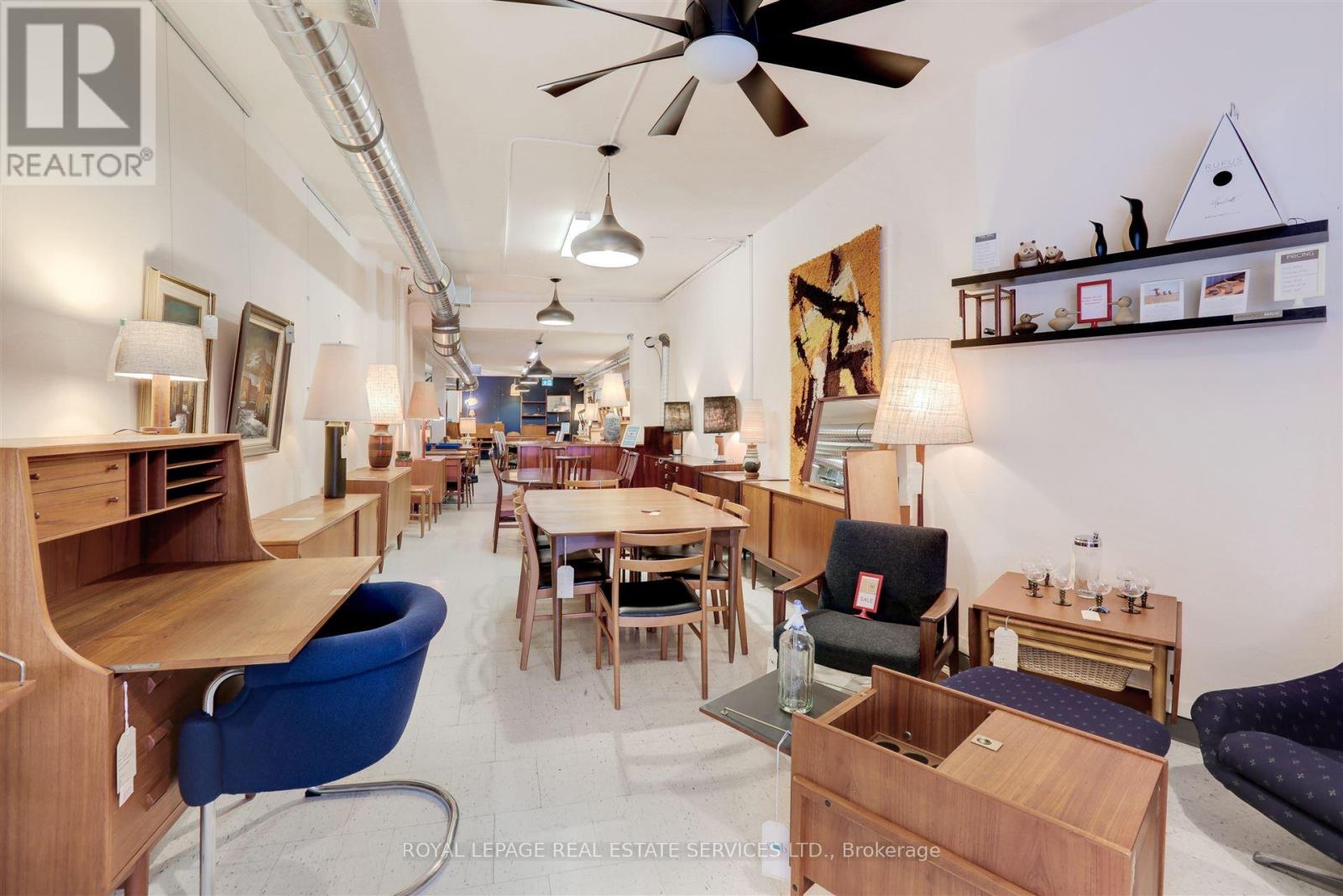 1639 St Clair Avenue W, Toronto, Ontario  M6N 1H7 - Photo 4 - W12076842