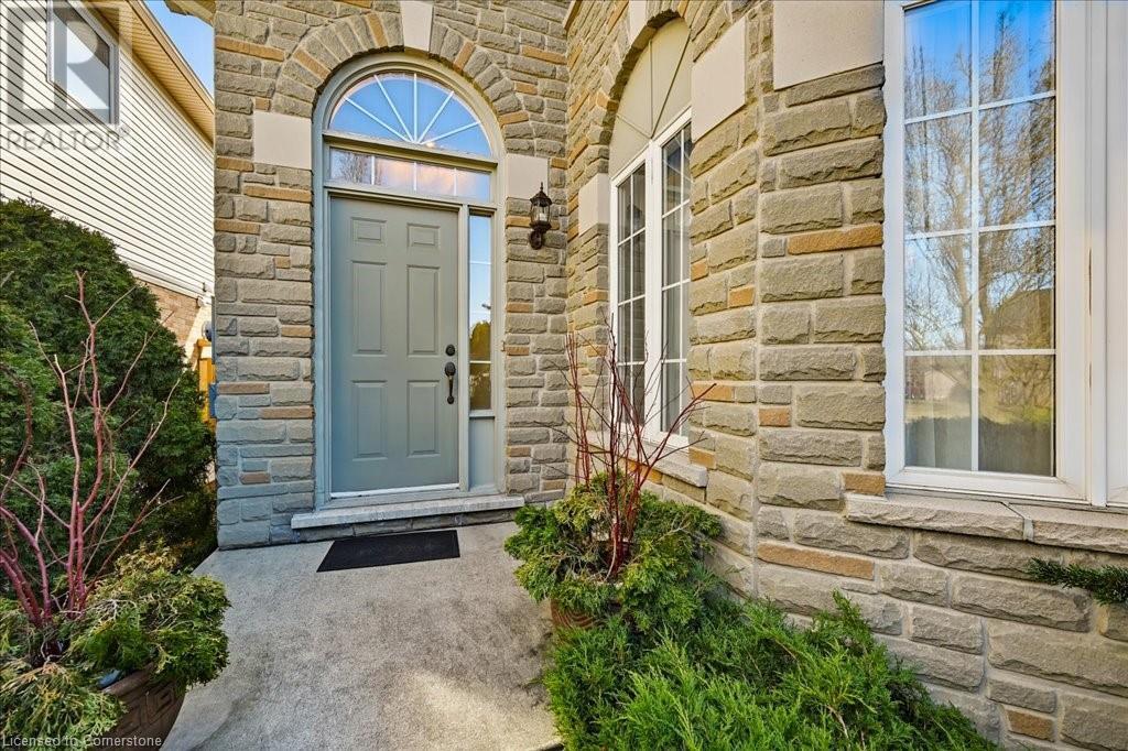 41 Chifney Lane, Ancaster, Ontario  L9K 1K1 - Photo 4 - 40716052