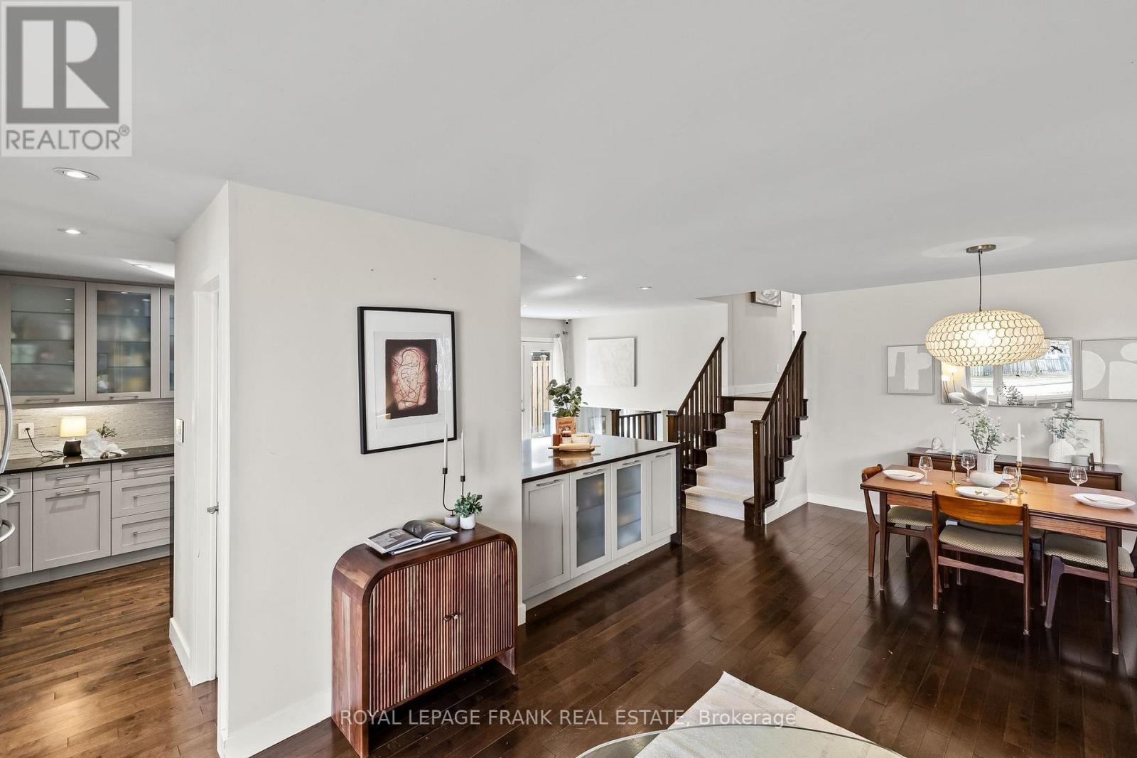 Property at 80 MICHAEL BOULEVARD image 4