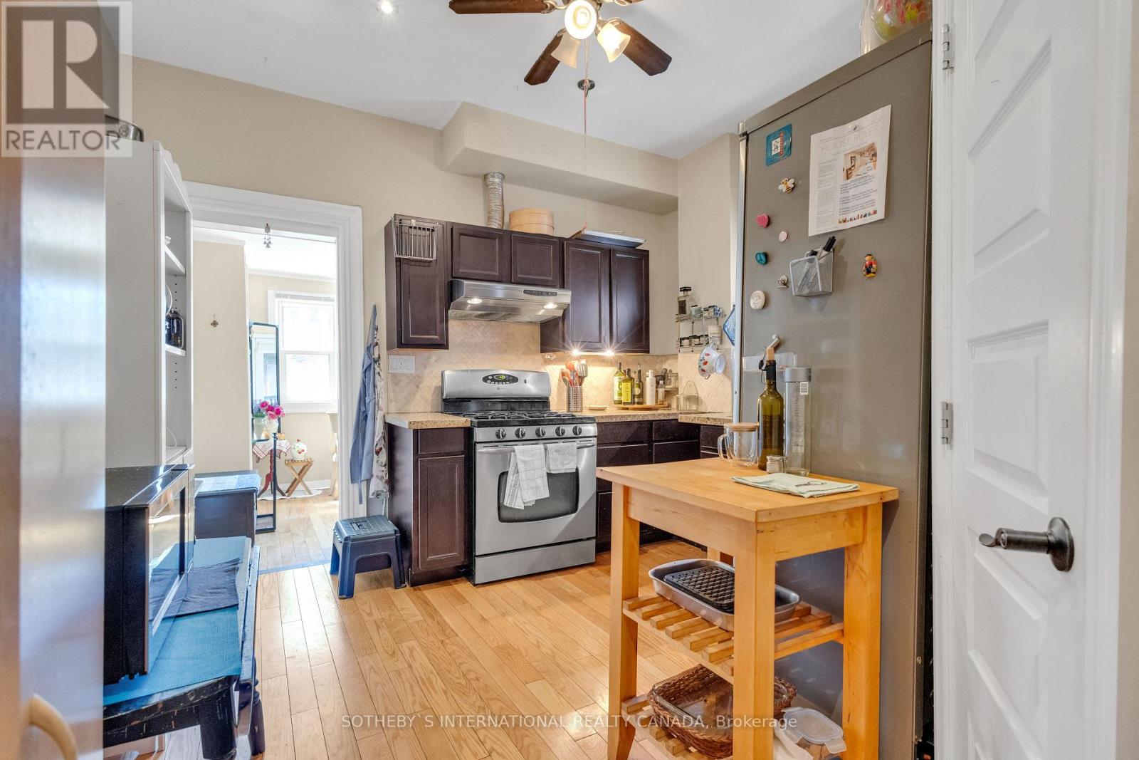 Property at 43 BURNFIELD AVENUE image 4