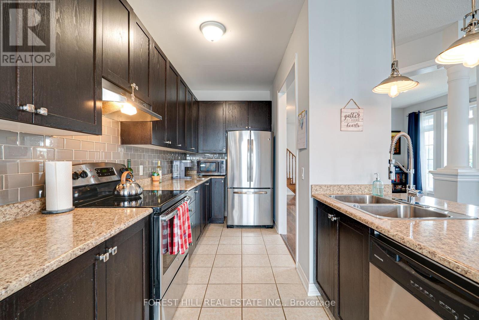 701 Cook Crescent, Shelburne, Ontario  L9V 3V6 - Photo 14 - X12076955