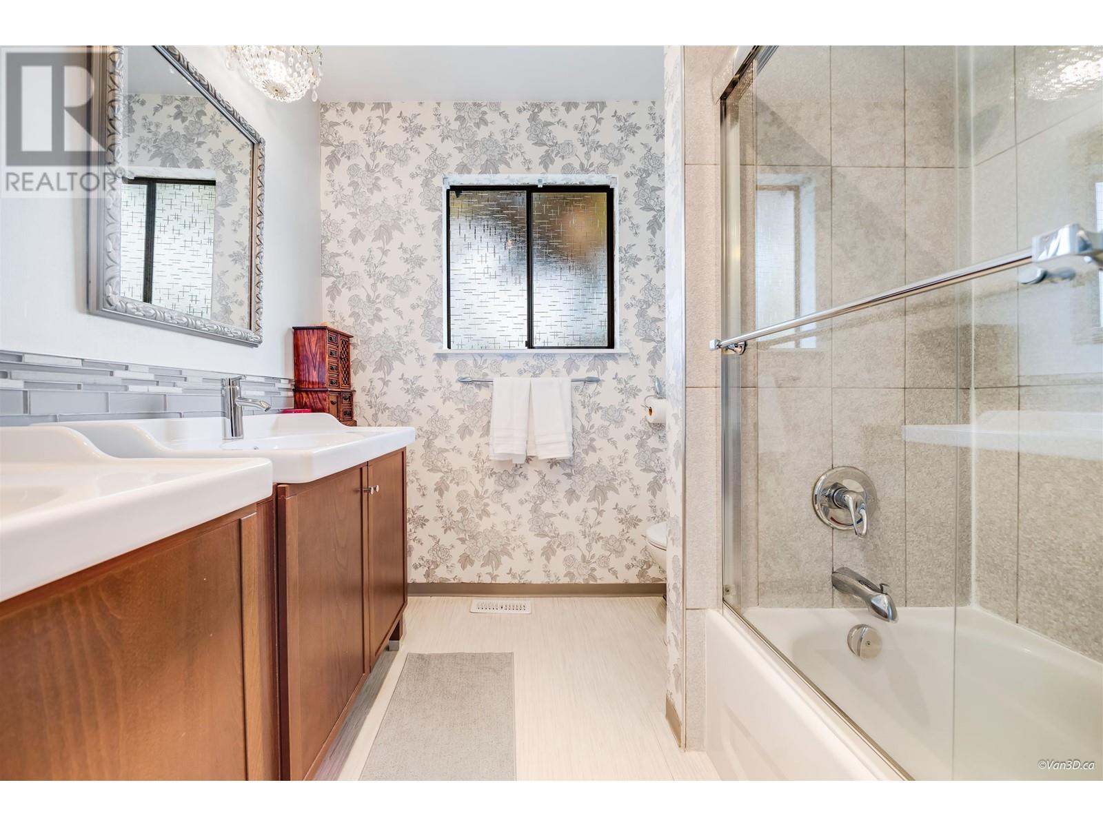 7858 Allman Street, Burnaby, British Columbia  V5E 2B1 - Photo 21 - R2989298