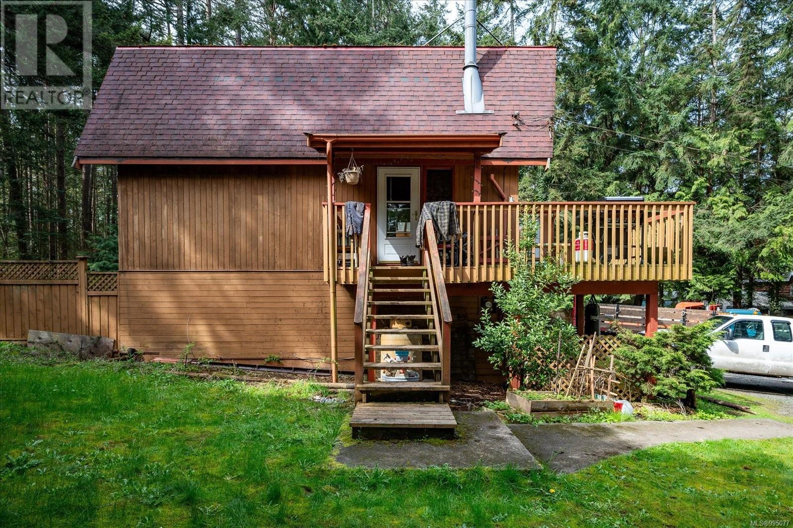 Property at 1545 Whalebone Dr image 4