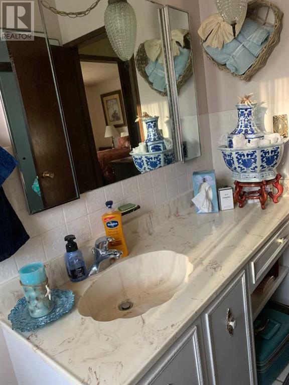 4913 Parkview Crescent, Castor, Alberta  T0C 0X0 - Photo 33 - A2206099