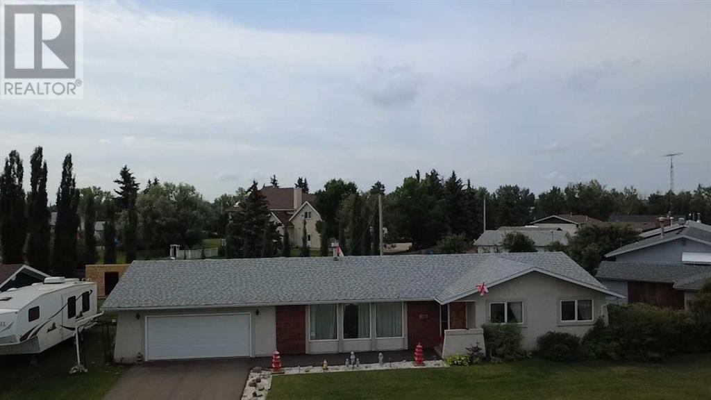 4913 Parkview Crescent, Castor, Alberta  T0C 0X0 - Photo 2 - A2206099