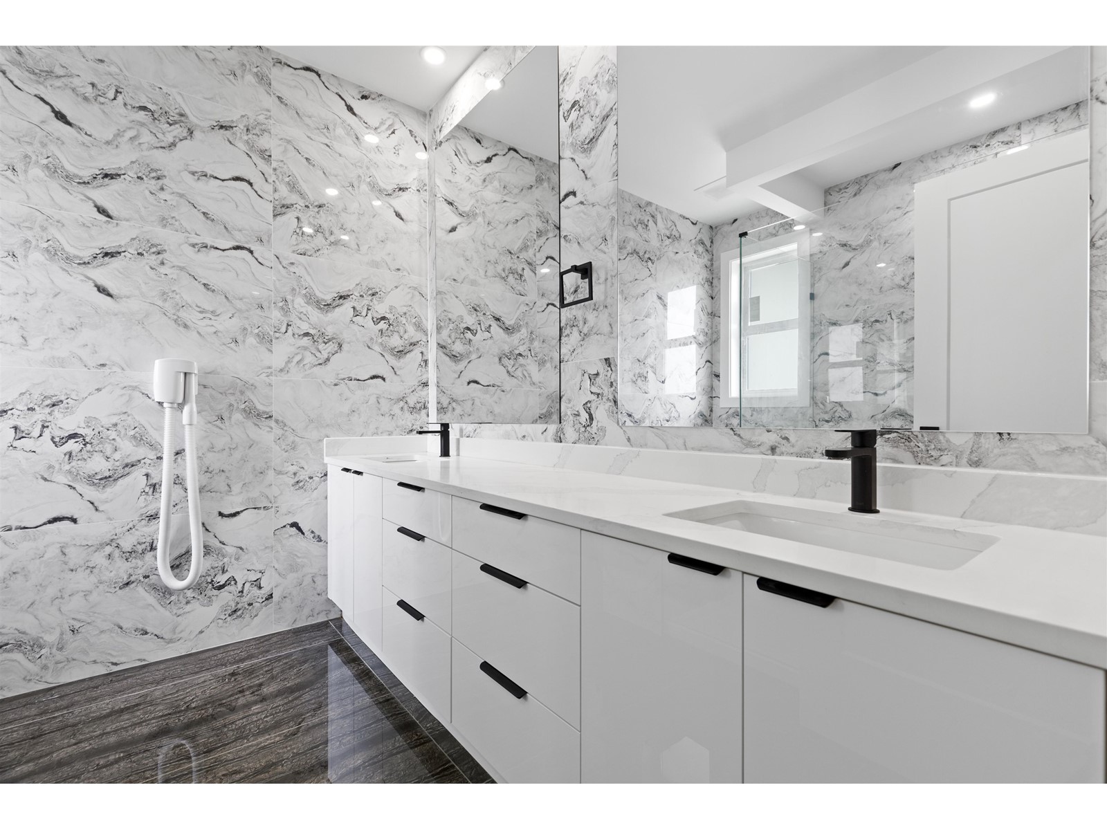 15584 89b Avenue, Surrey, British Columbia  V3R 4K9 - Photo 24 - R2989246