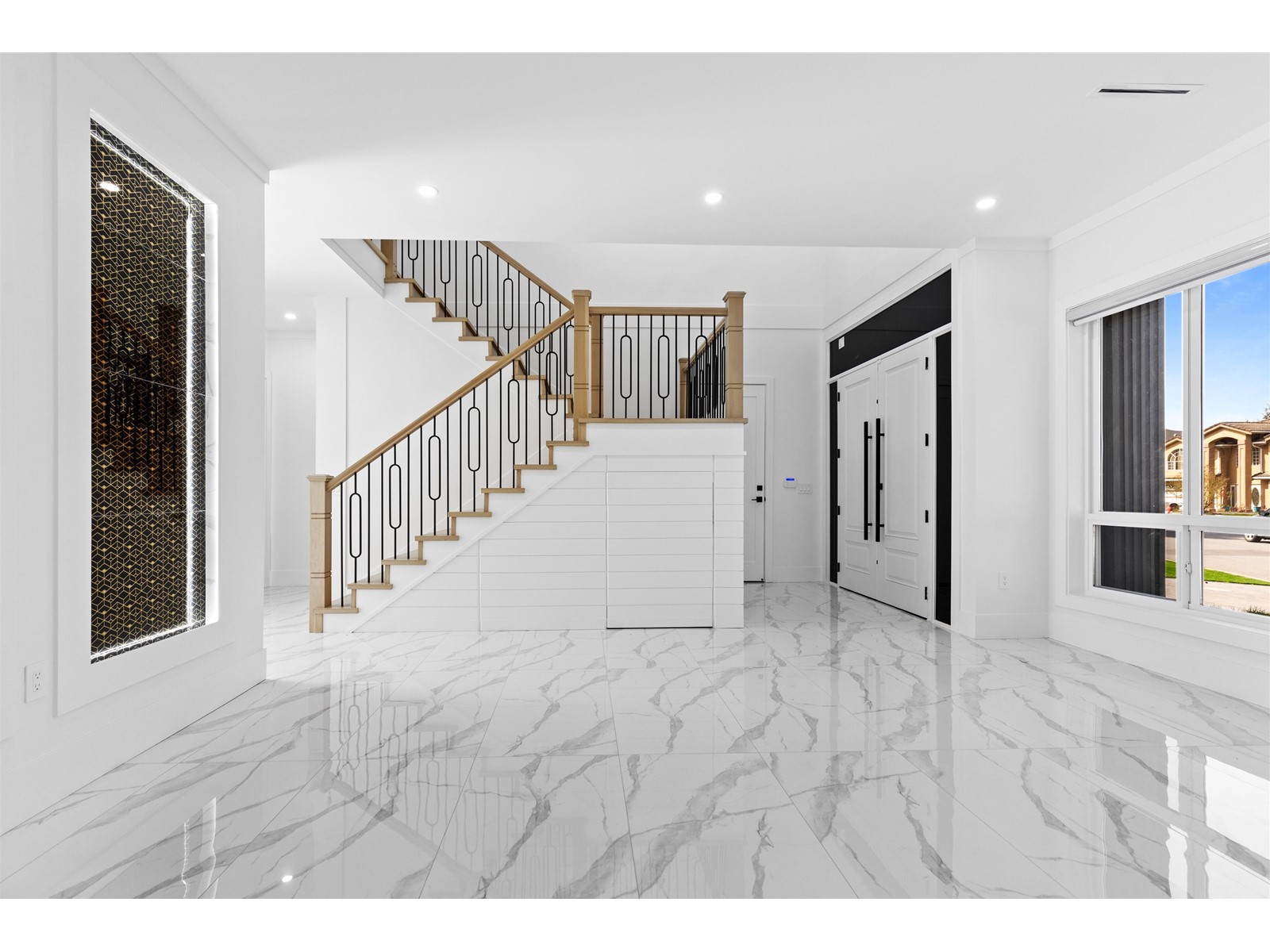 15584 89b Avenue, Surrey, British Columbia  V3R 4K9 - Photo 14 - R2989246