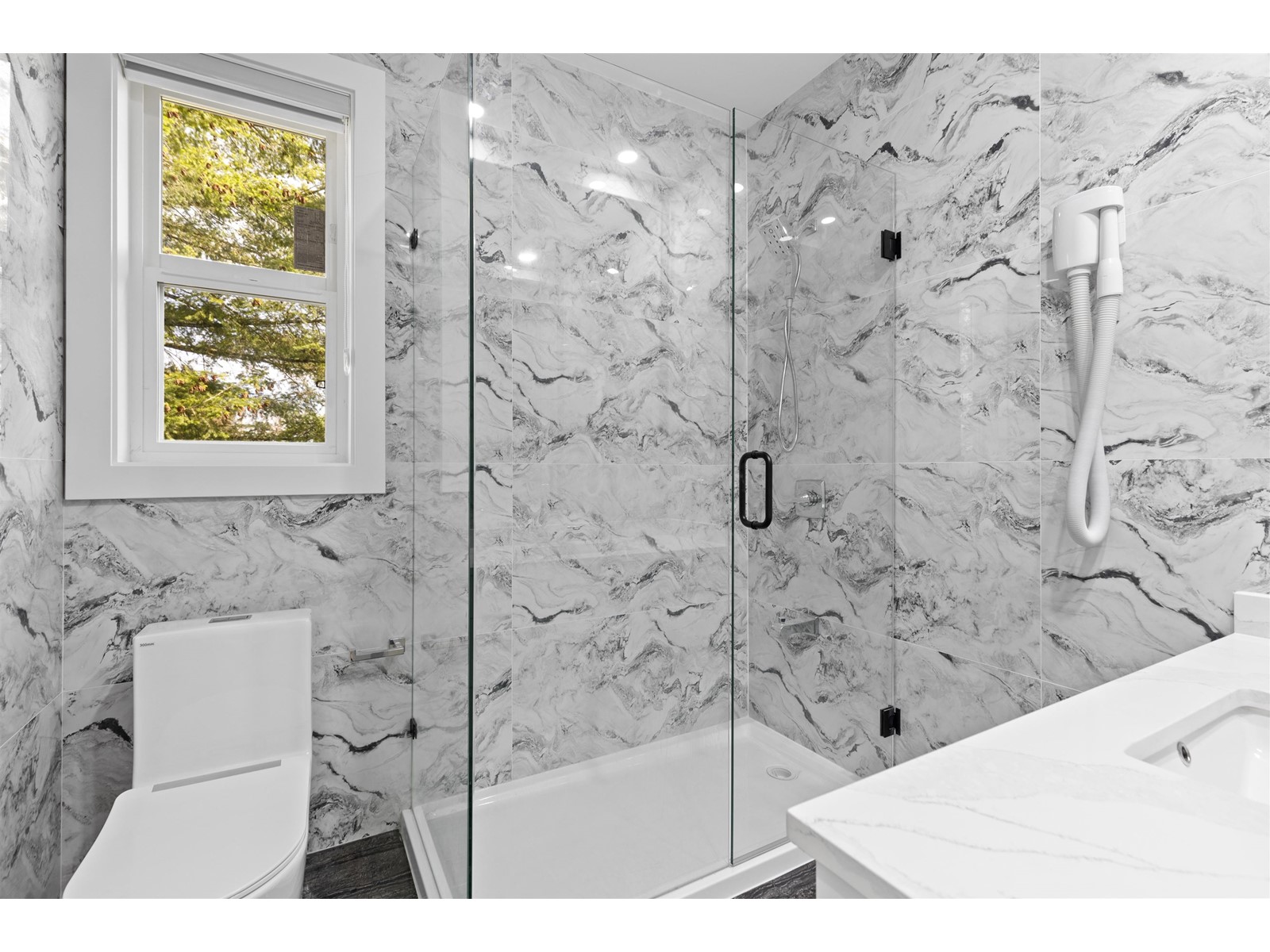 15584 89b Avenue, Surrey, British Columbia  V3R 4K9 - Photo 33 - R2989246