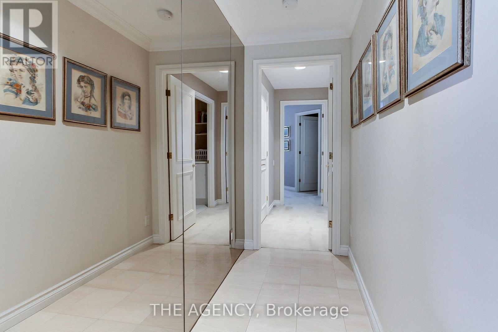 201 - 342 Spadina Road W, Toronto, Ontario  M5P 2V4 - Photo 11 - C12077014