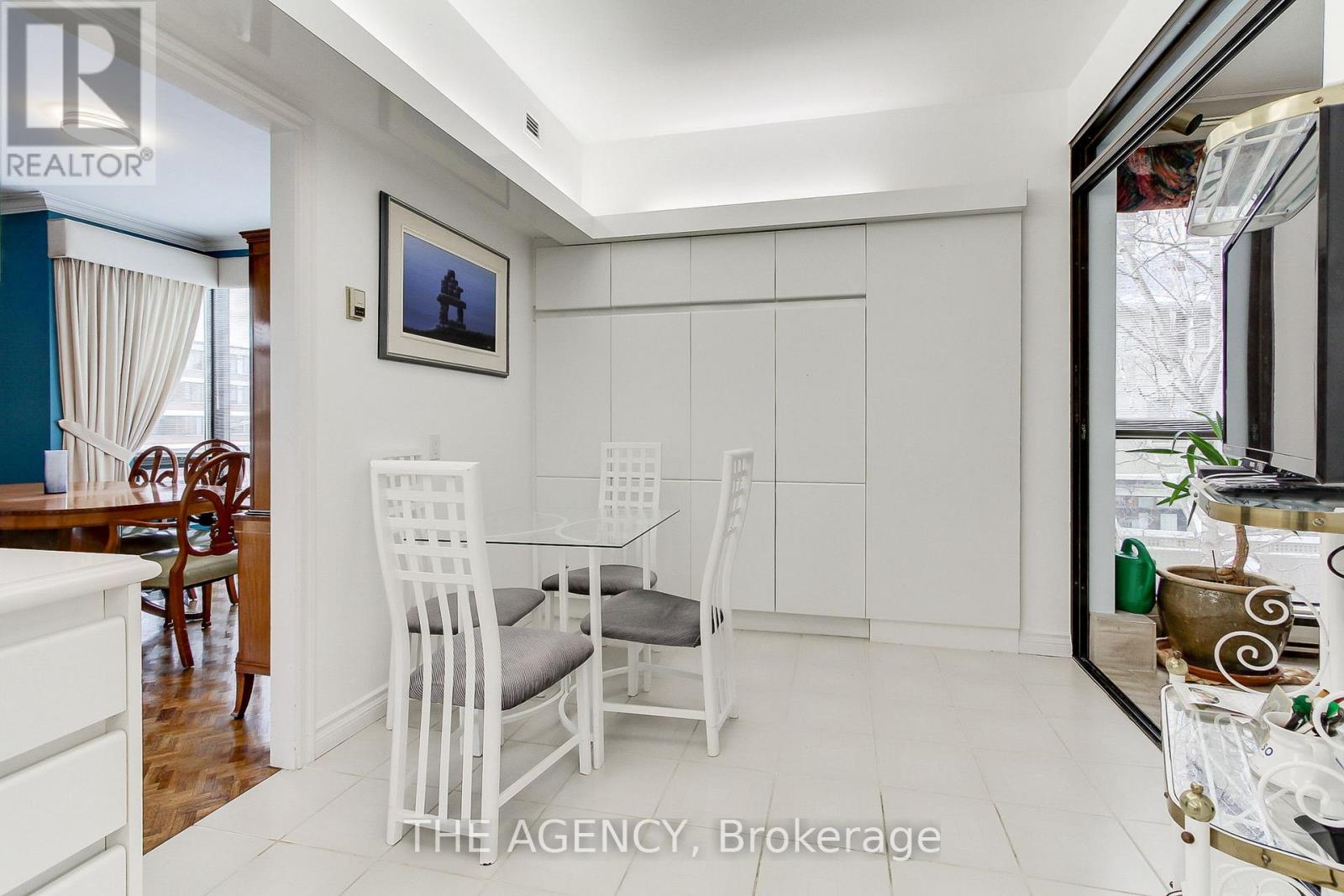 201 - 342 Spadina Road W, Toronto, Ontario  M5P 2V4 - Photo 28 - C12077014