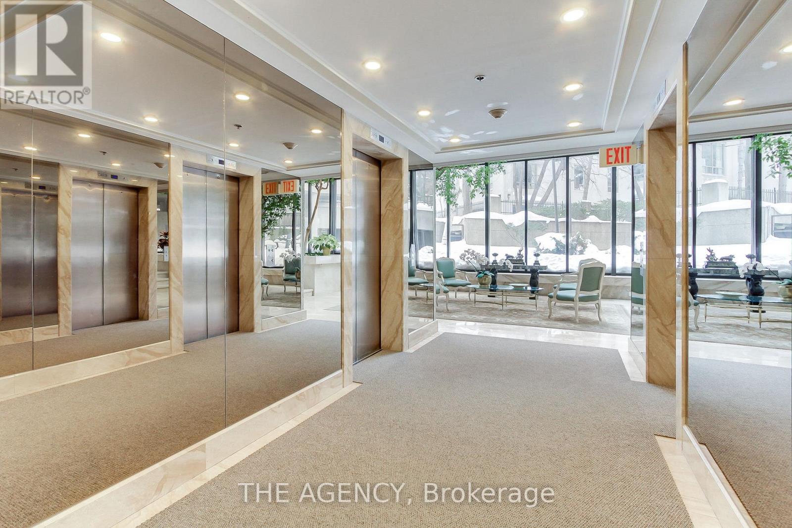 Property at 201 - 342 SPADINA ROAD W image 3