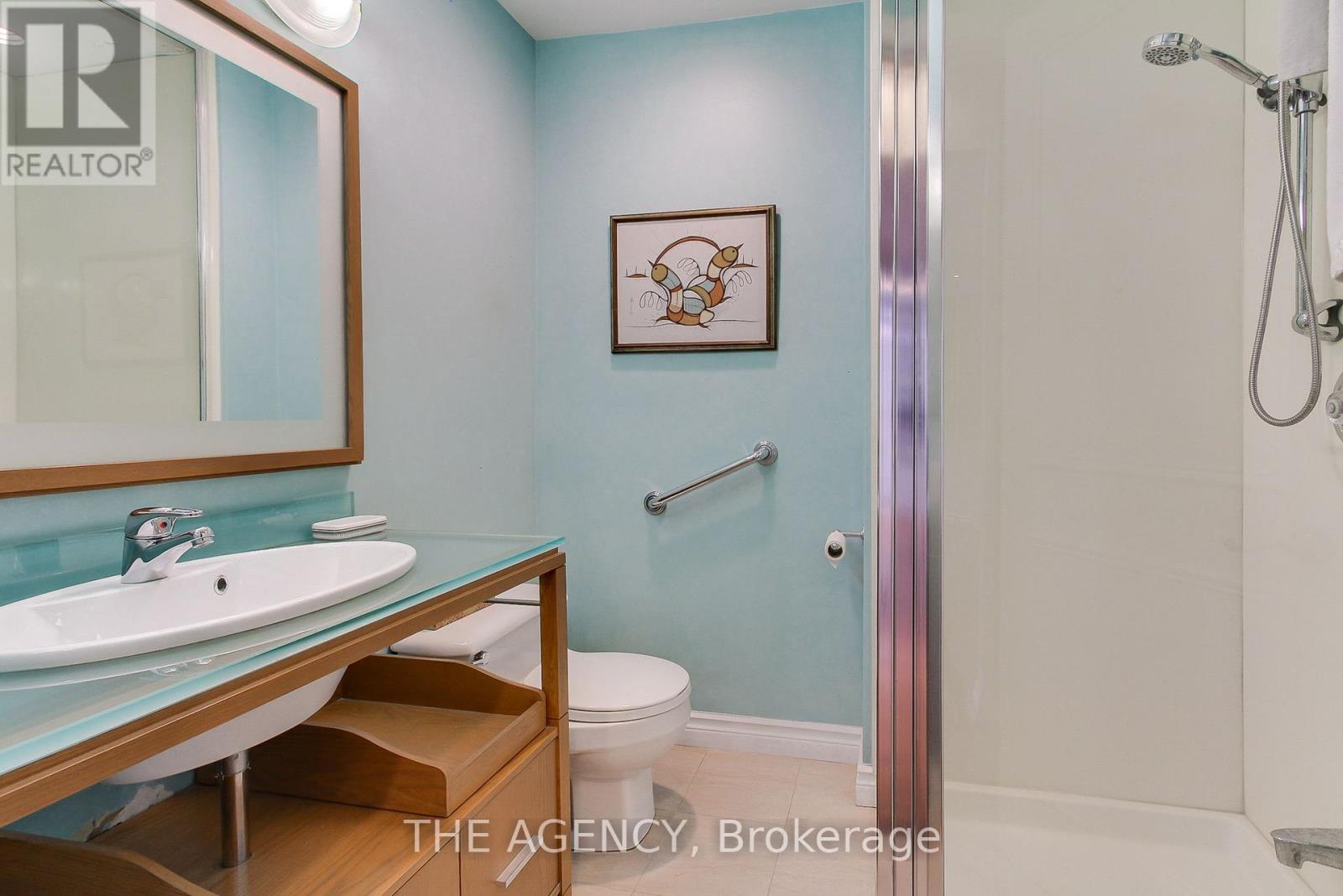 201 - 342 Spadina Road W, Toronto, Ontario  M5P 2V4 - Photo 32 - C12077014