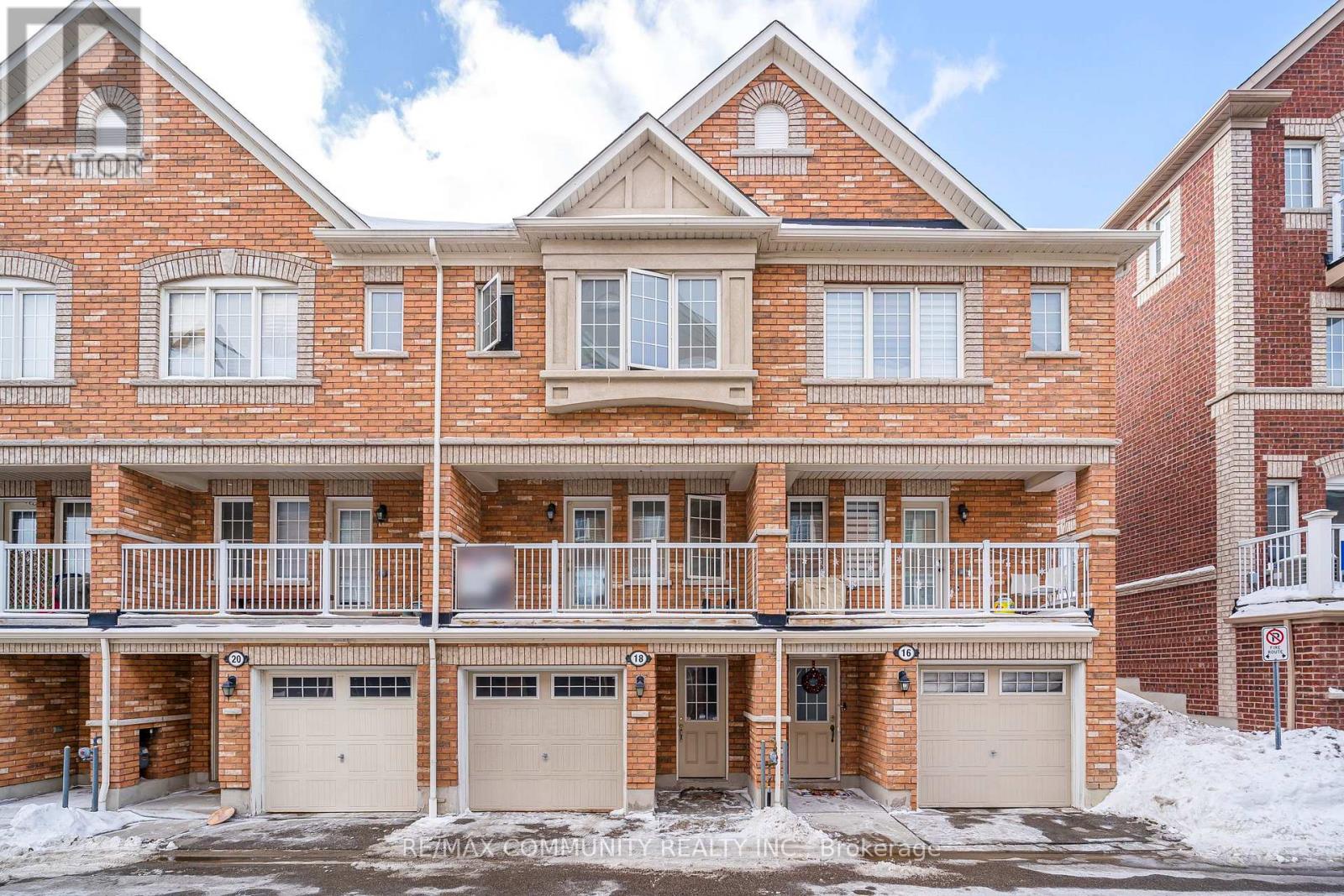 Property at 18 COOPERAGE LANE image 1
