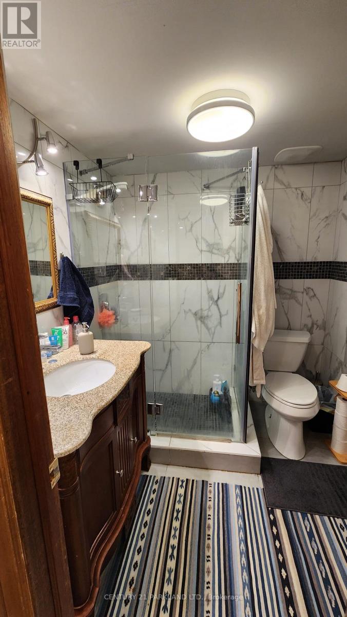 Bsmt Apt 1 - 45 Kersey Crescent, Richmond Hill, Ontario  L4C 5H4 - Photo 7 - N12077100