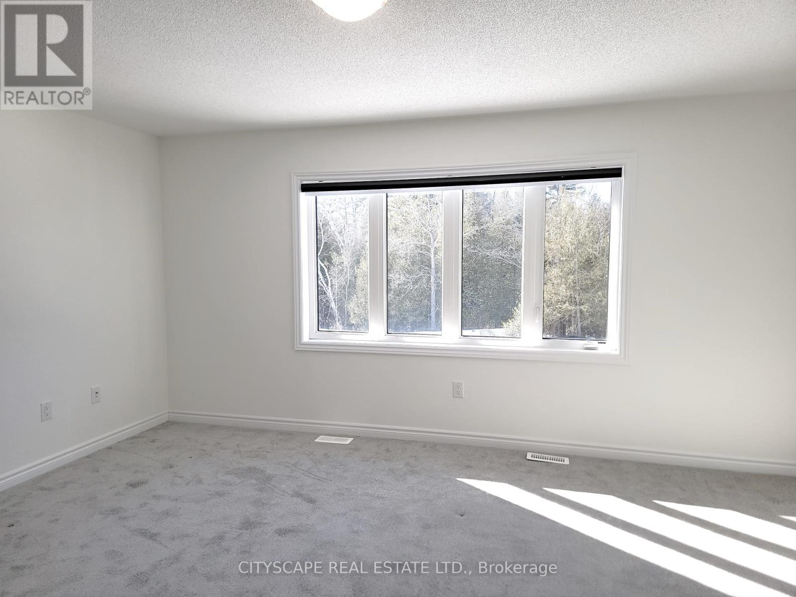 150 Rosanne Circle, Wasaga Beach, Ontario  L9Z 0N1 - Photo 26 - S12016502