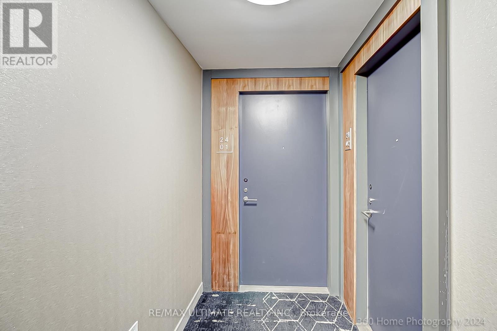 2401 - 28 Freeland Street, Toronto, Ontario  M5E 0E3 - Photo 24 - C12066330