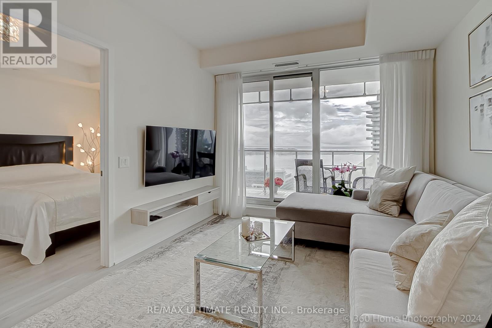 2401 - 28 Freeland Street, Toronto, Ontario  M5E 0E3 - Photo 3 - C12066330