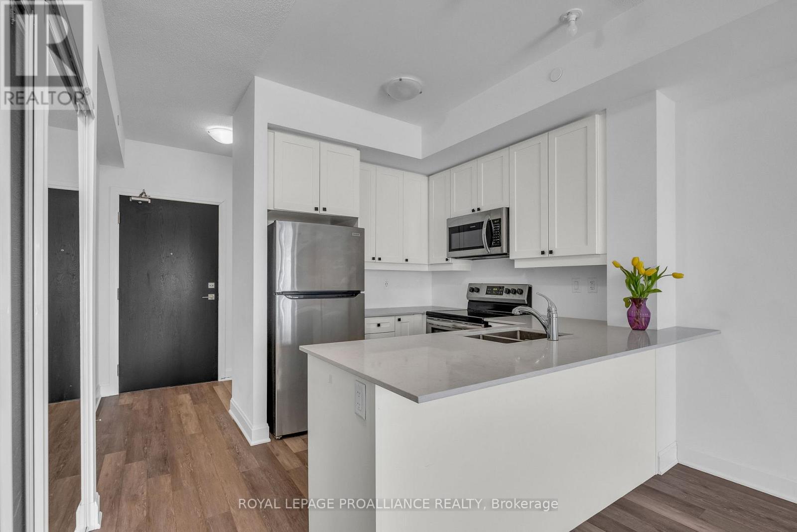 221 - 50 Lakebreeze Drive, Clarington, Ontario  L1B 0V9 - Photo 15 - E12077201