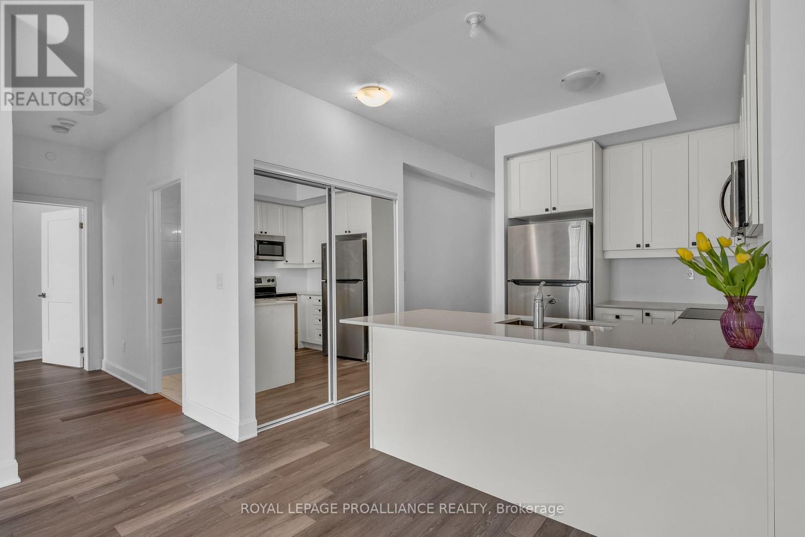 221 - 50 Lakebreeze Drive, Clarington, Ontario  L1B 0V9 - Photo 16 - E12077201