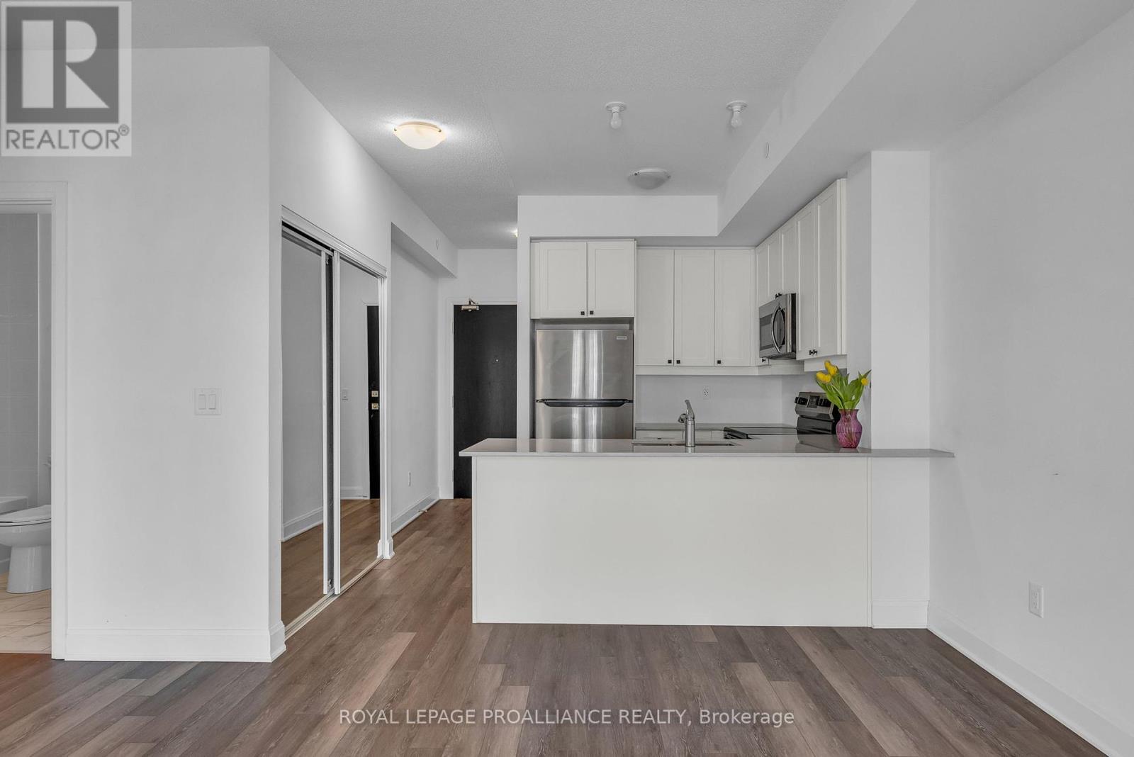 221 - 50 Lakebreeze Drive, Clarington, Ontario  L1B 0V9 - Photo 19 - E12077201