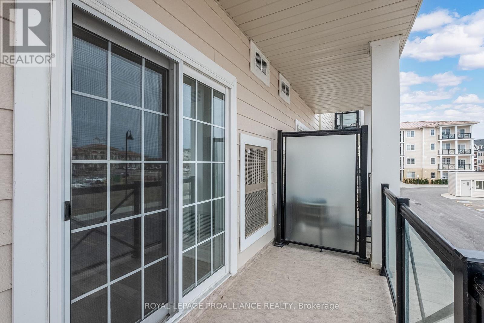 221 - 50 Lakebreeze Drive, Clarington, Ontario  L1B 0V9 - Photo 28 - E12077201