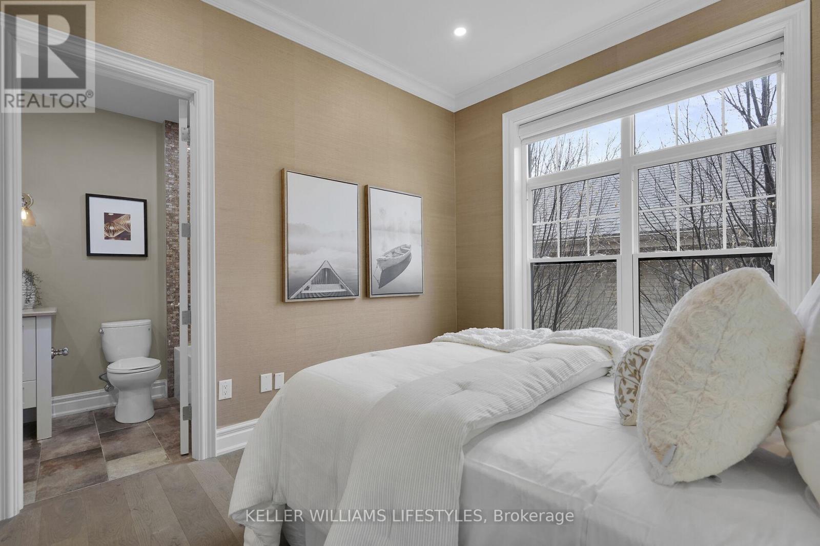 Photo 31 of 50 for 202 - 122 Wortley Road