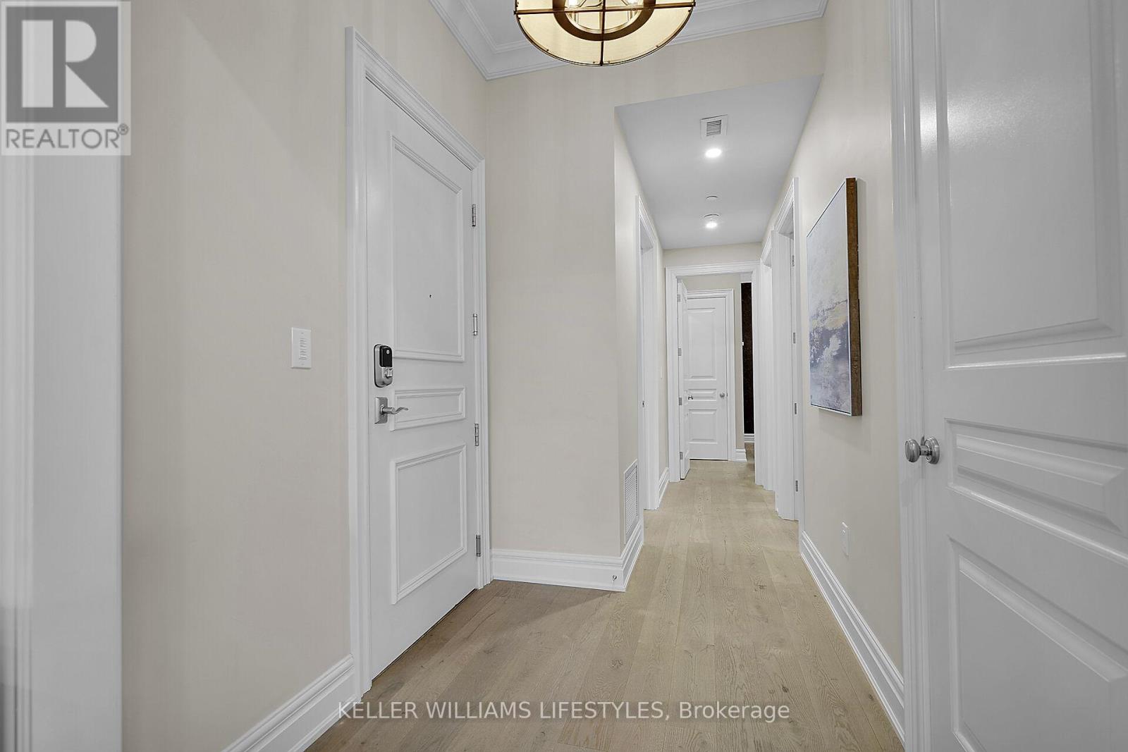 Photo 4 of 50 for 202 - 122 Wortley Road