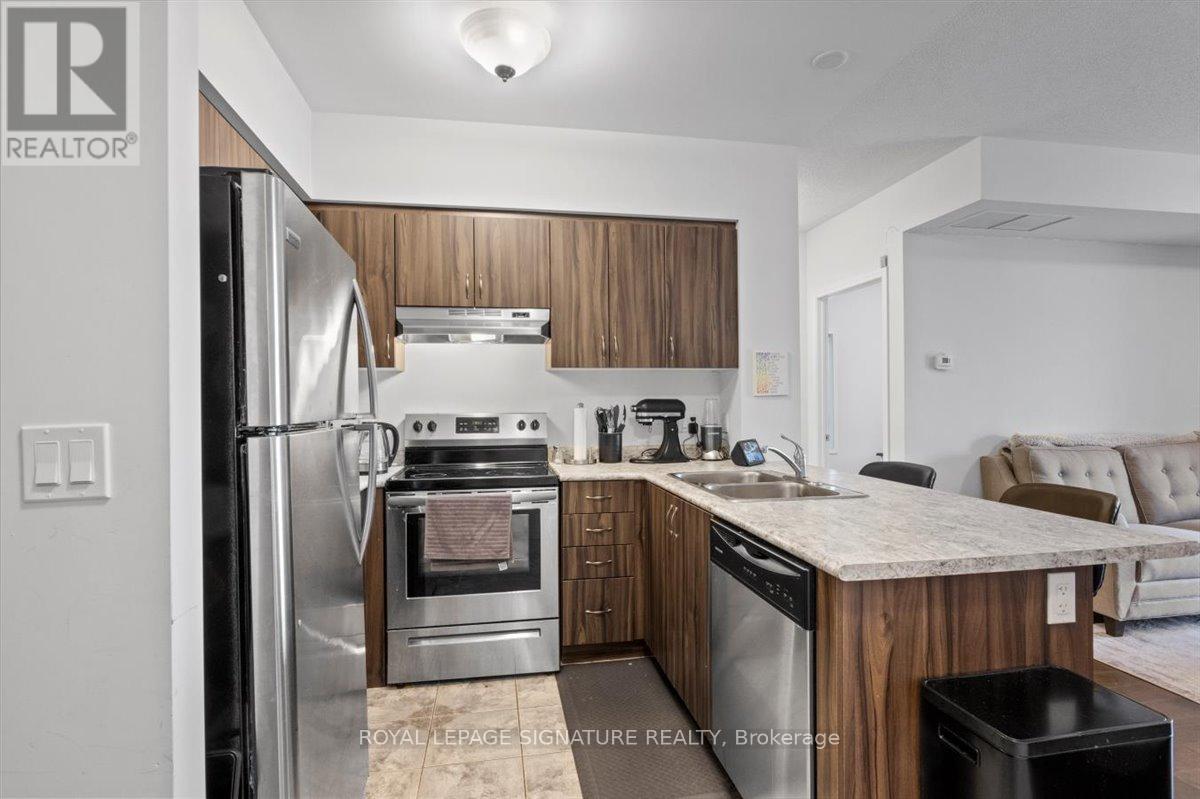201 - 930 Wentworth Street, Peterborough West, Ontario  K9J 8R8 - Photo 13 - X12077004