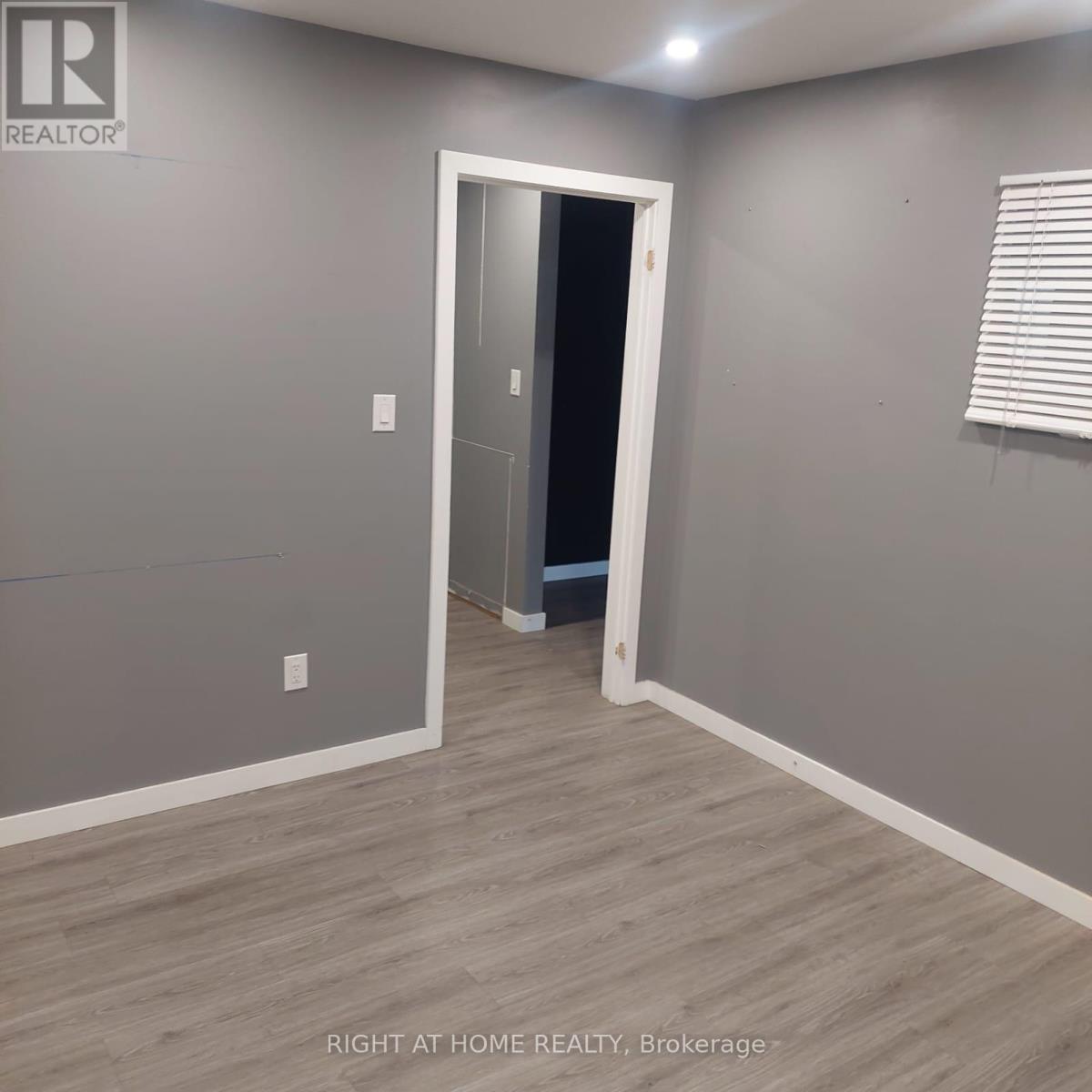 Unit# 2 - 35 Edgar Avenue, Toronto, Ontario  M9M 2J2 - Photo 8 - W12077048