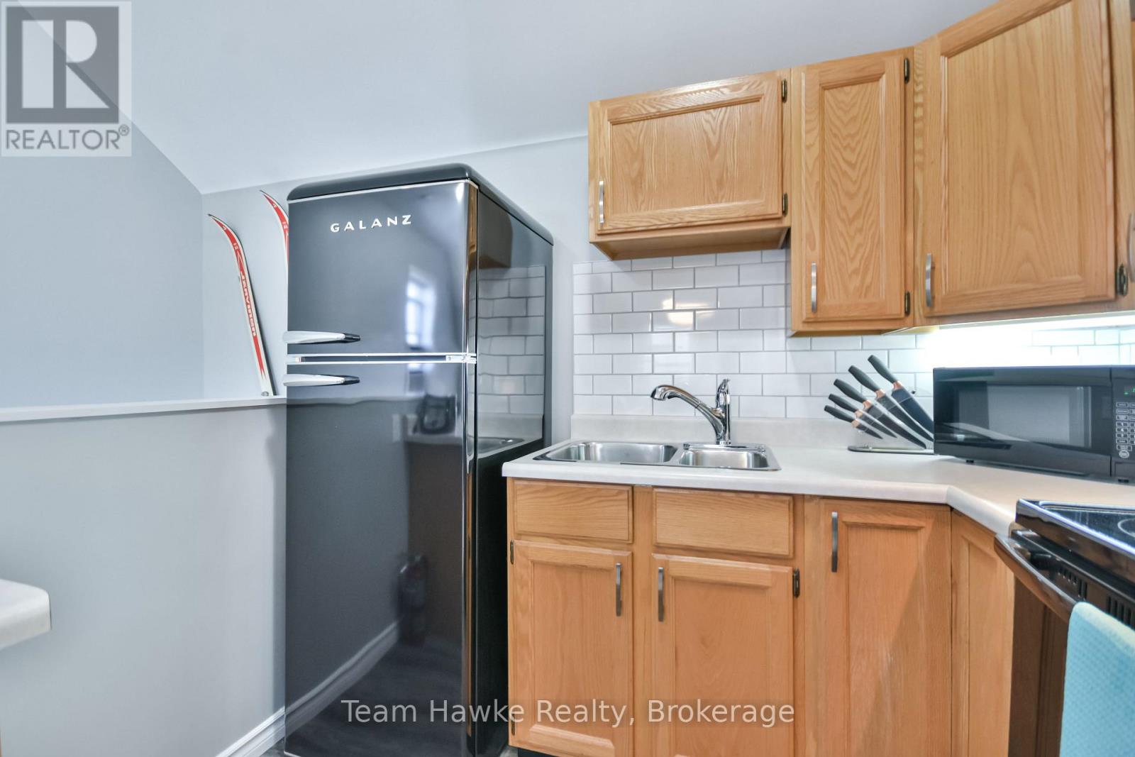 183 Lindsay Street, Midland, Ontario  L4R 2T7 - Photo 27 - S12077242