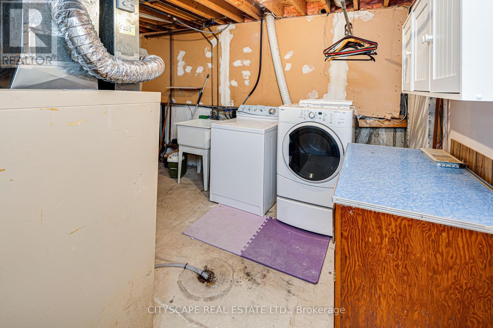 66 Vodden Street W, Brampton, Ontario  L6X 2W7 - Photo 22 - W12076816
