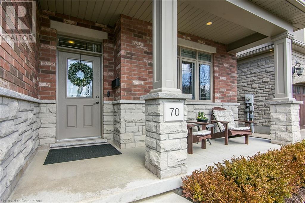 Property at 70 WAVERLEY Drive image 2