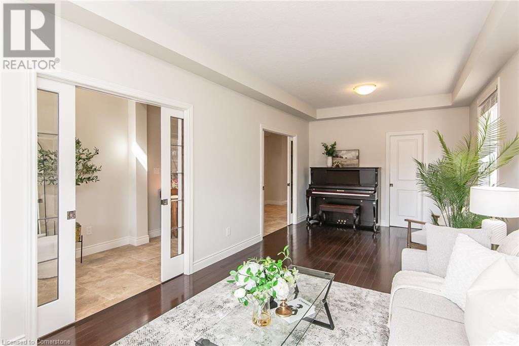 Property at 70 WAVERLEY Drive image 5