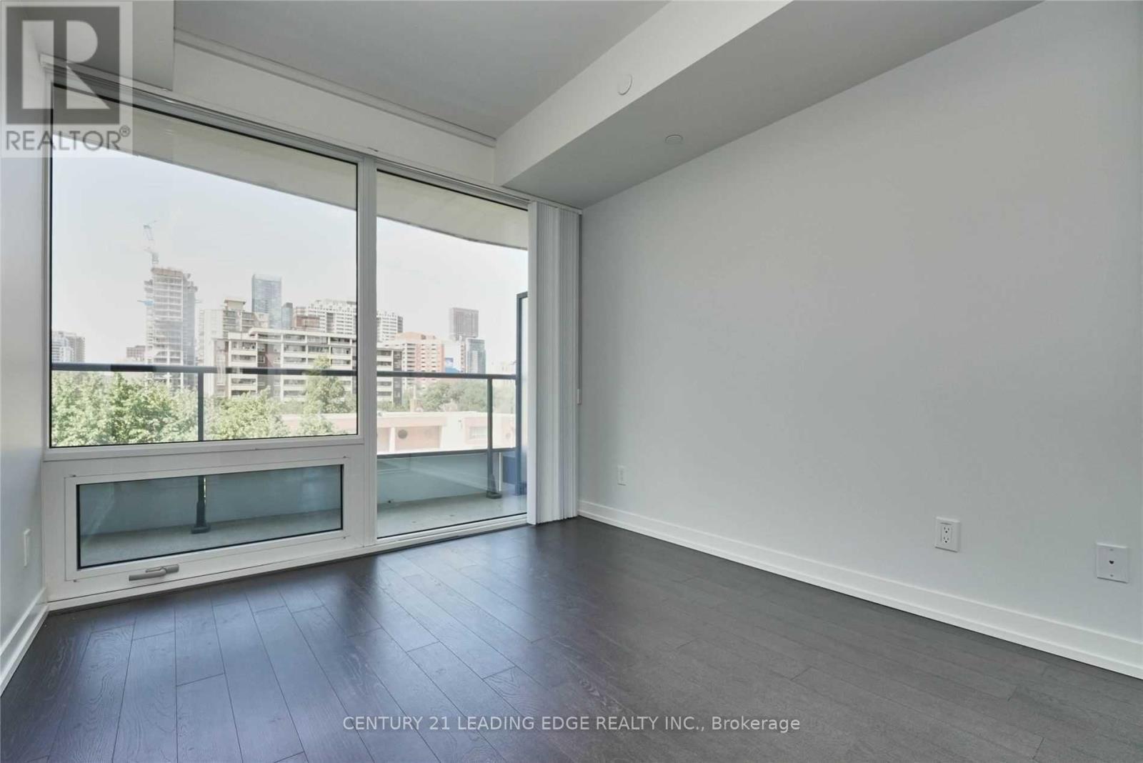 719 - 85 Wood Street, Toronto, Ontario  M4Y 0E8 - Photo 10 - C12077296