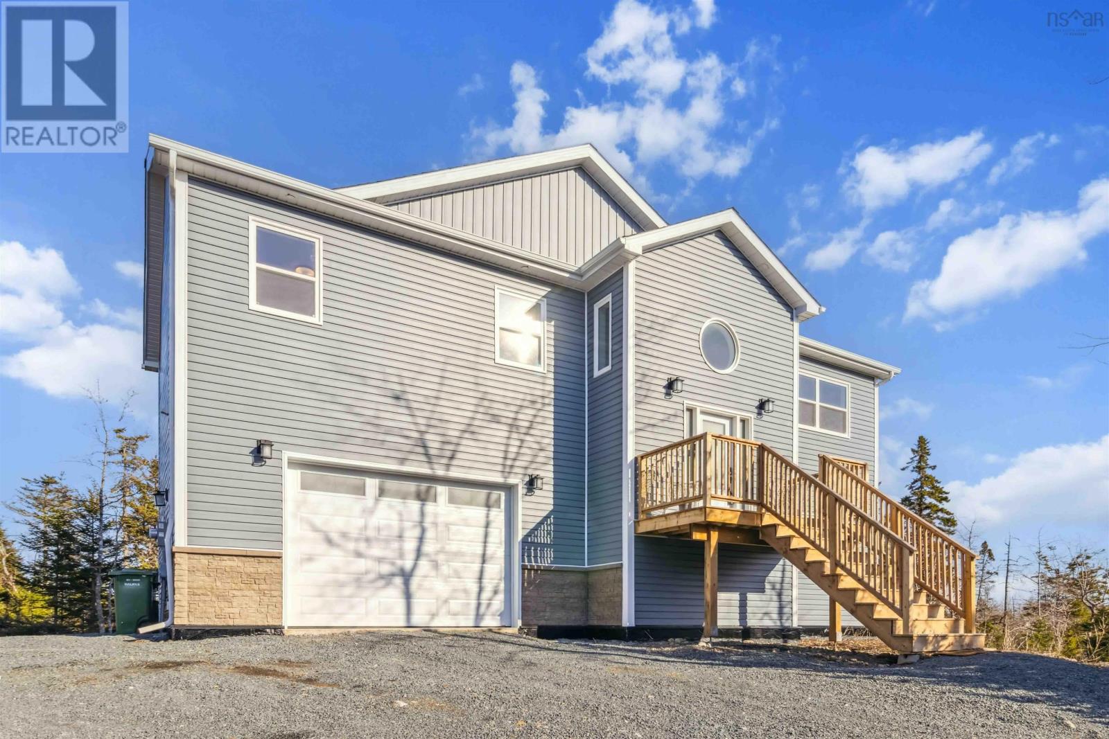 Property at 35 Maggies Landing image 1