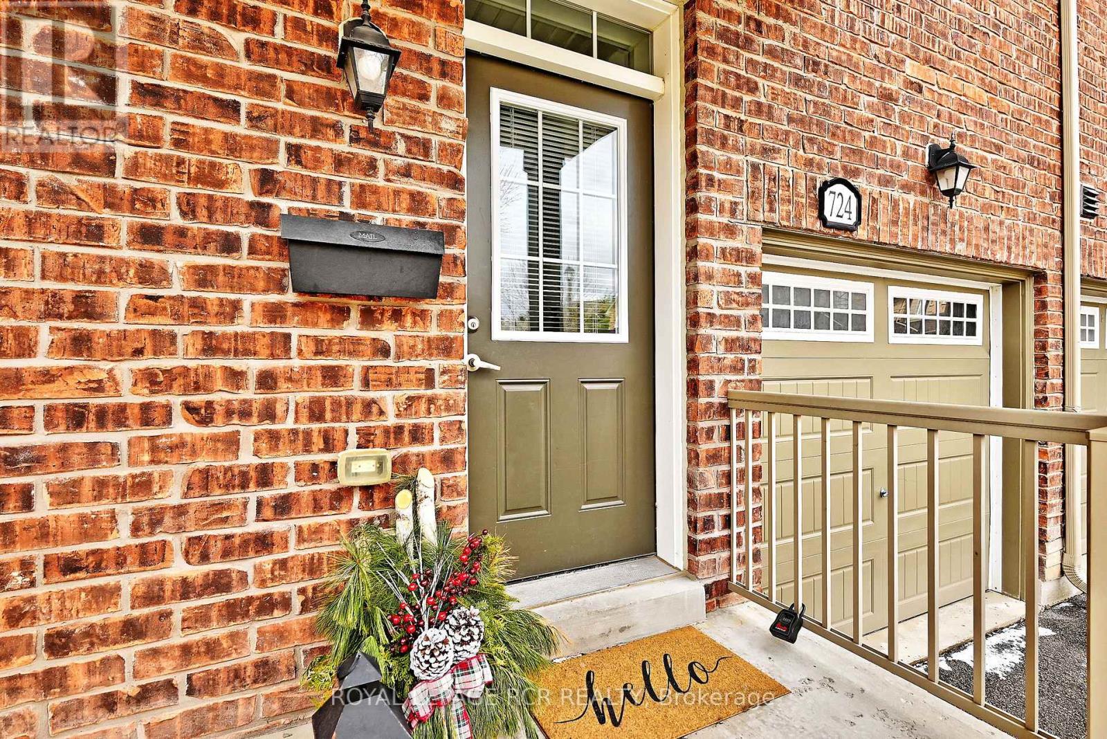 Property at 724 WENDY CULBERT CRESCENT image 2