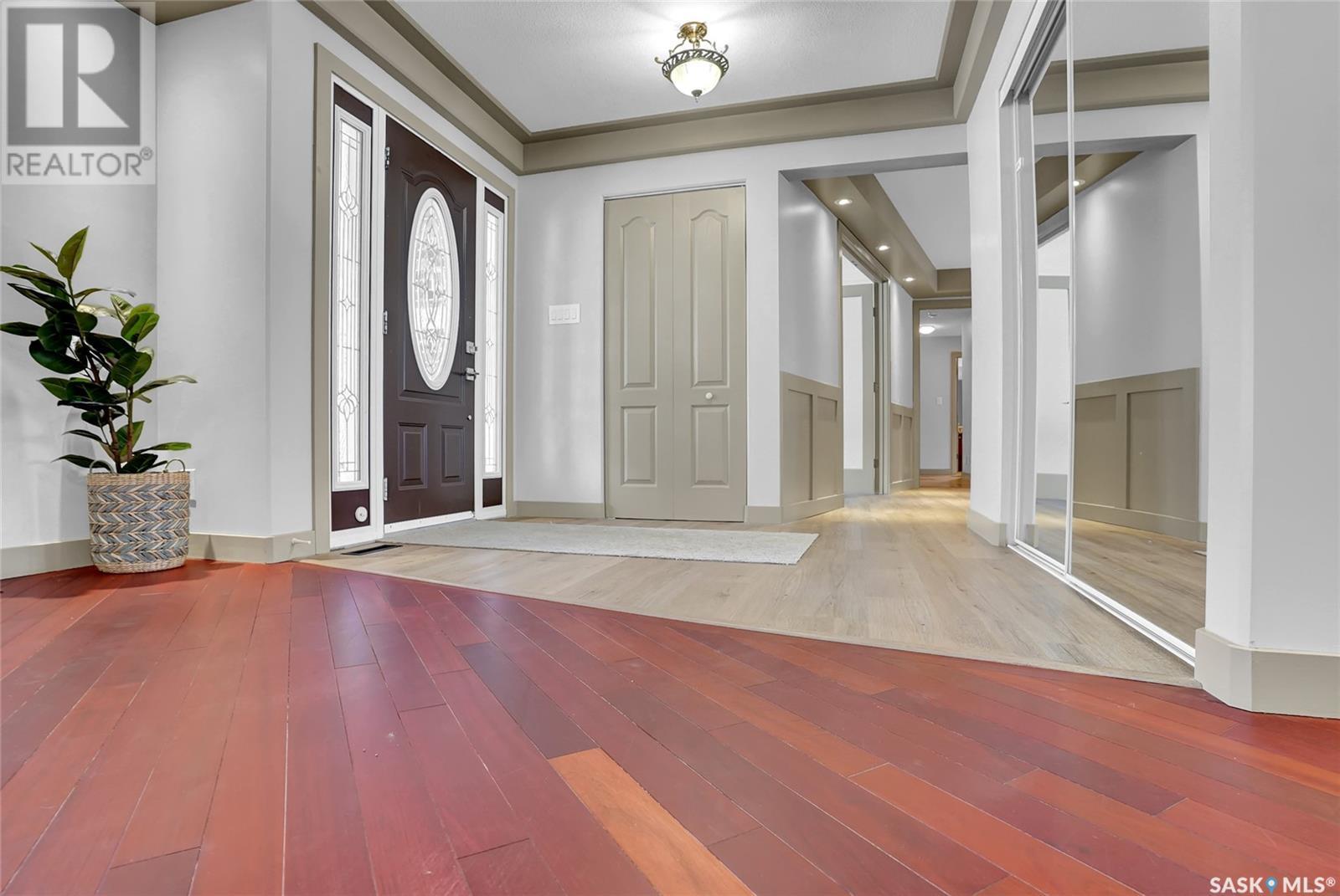 Property at 1651 Marshal CRESCENT image 3
