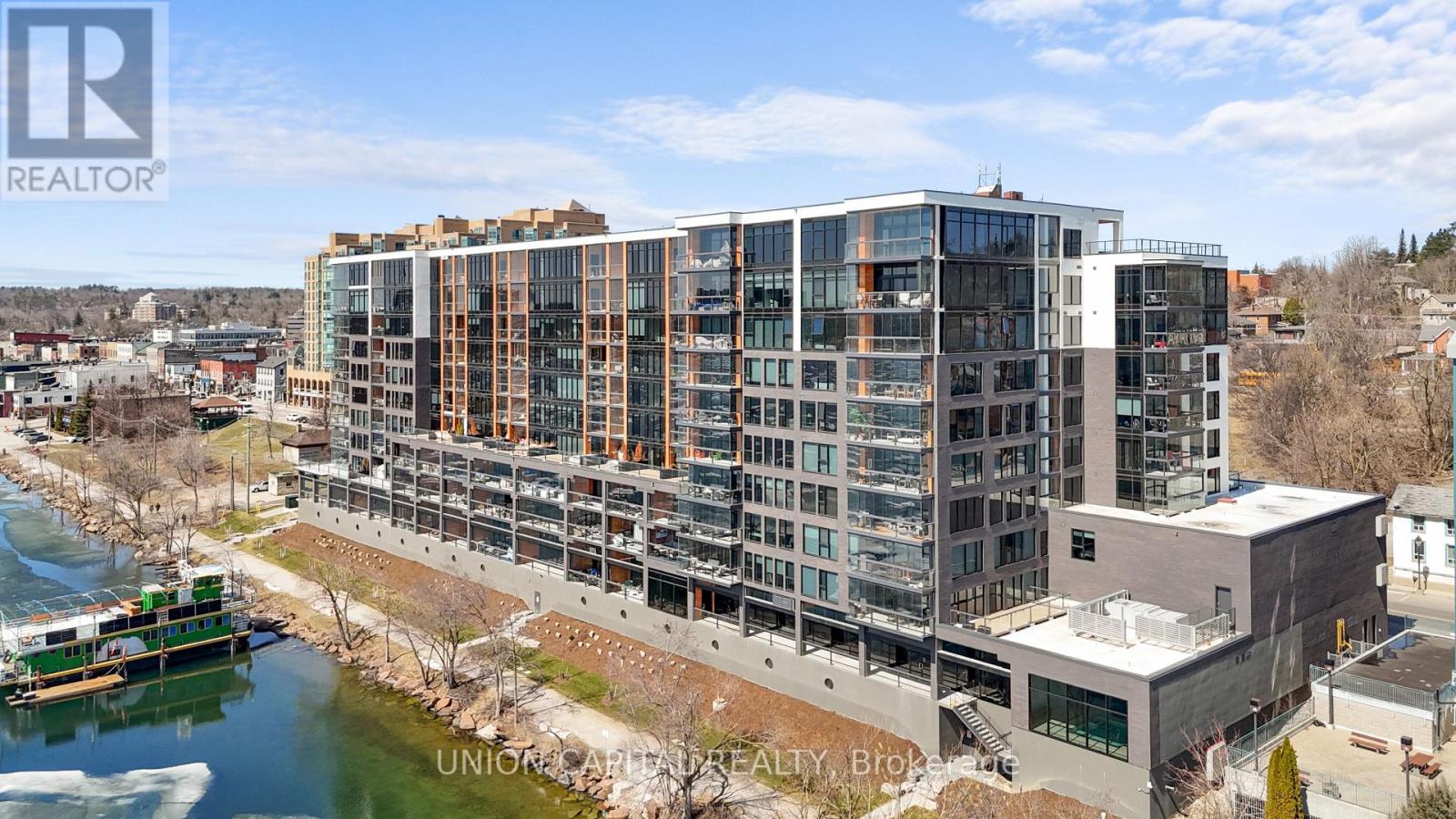 621 - 185 Dunlop Street E, Barrie, Ontario  L4M 0L7 - Photo 1 - S12077278