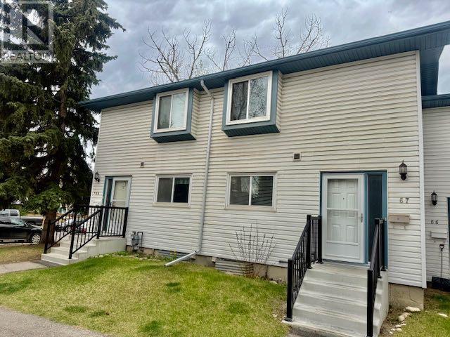Property at 67, 4810 40 Avenue SW image 5