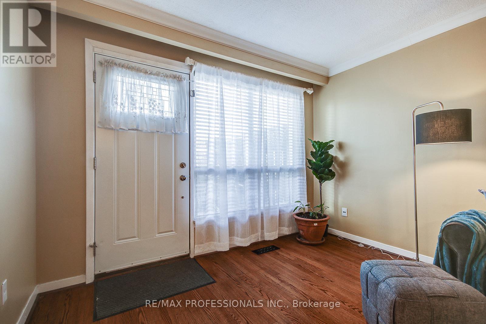 Property at 8 - 150 CARSBROOKE ROAD image 5