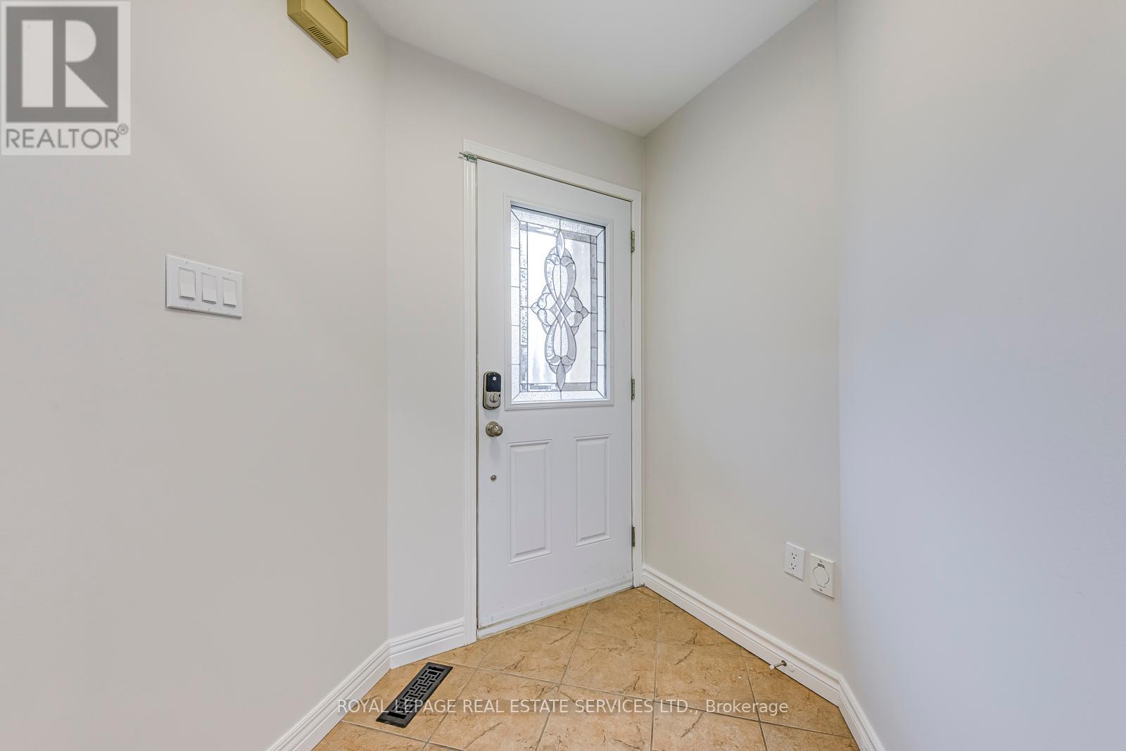 Property at 1808 PRINCELEA PLACE image 3