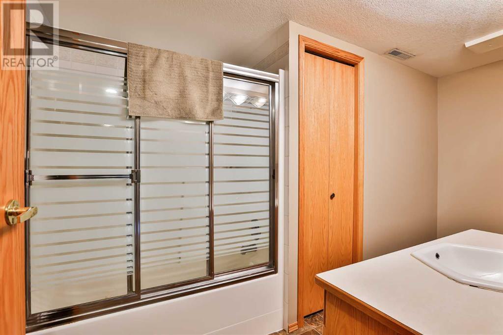 3107 30 Street, Coaldale, Alberta  T1M 1P1 - Photo 29 - A2205624